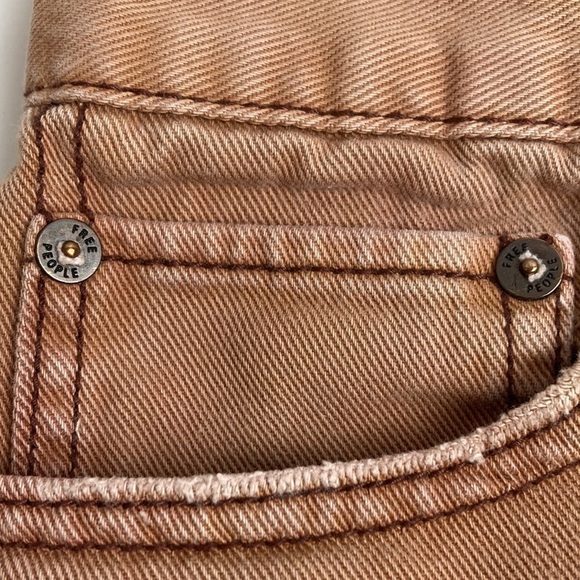 Free People Runaway Slouch Jean Cutoff Shorts 25 Rust Taupe Cowboy Western Boho - Picture 6 of 12